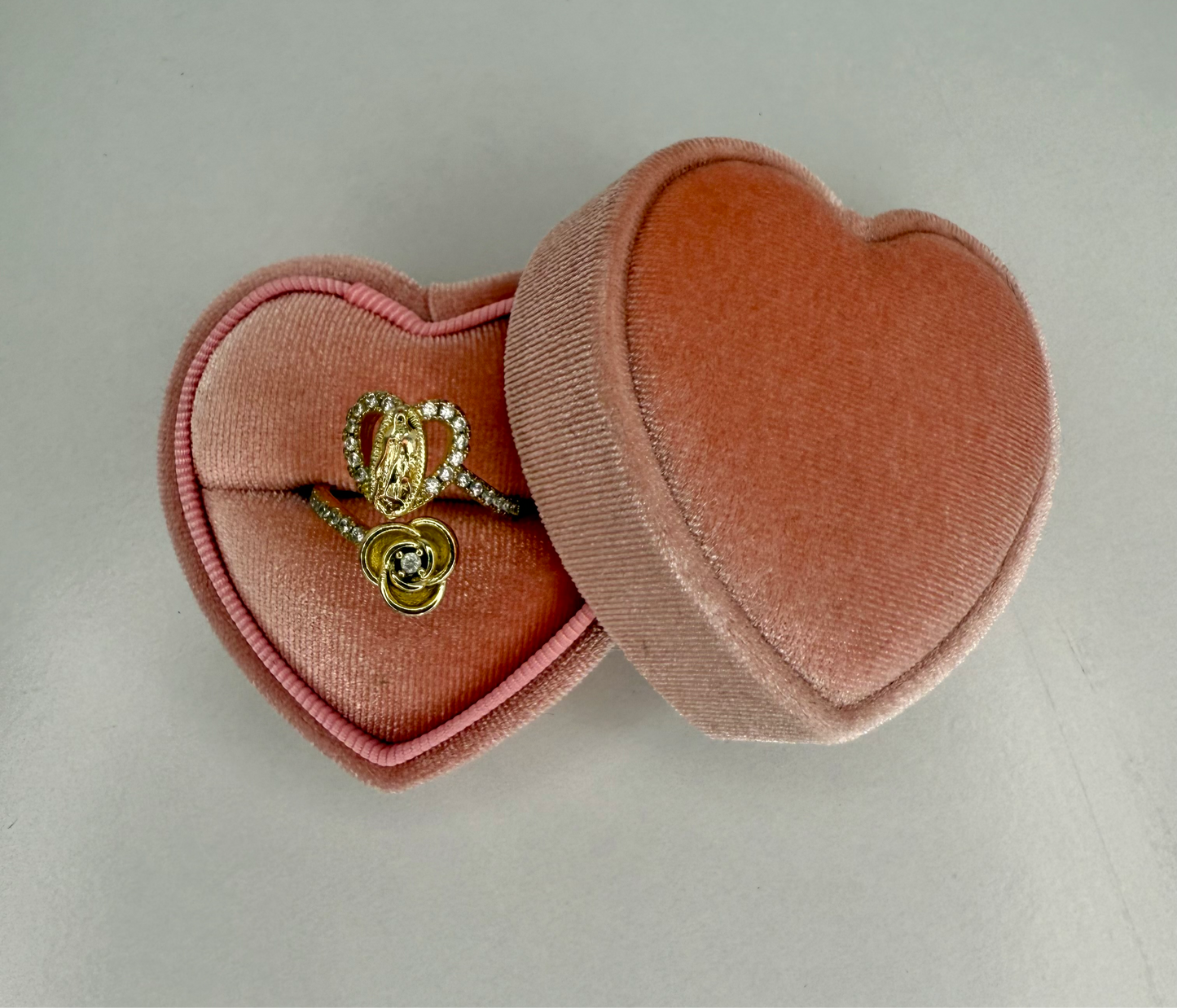 Gold virgencita ring