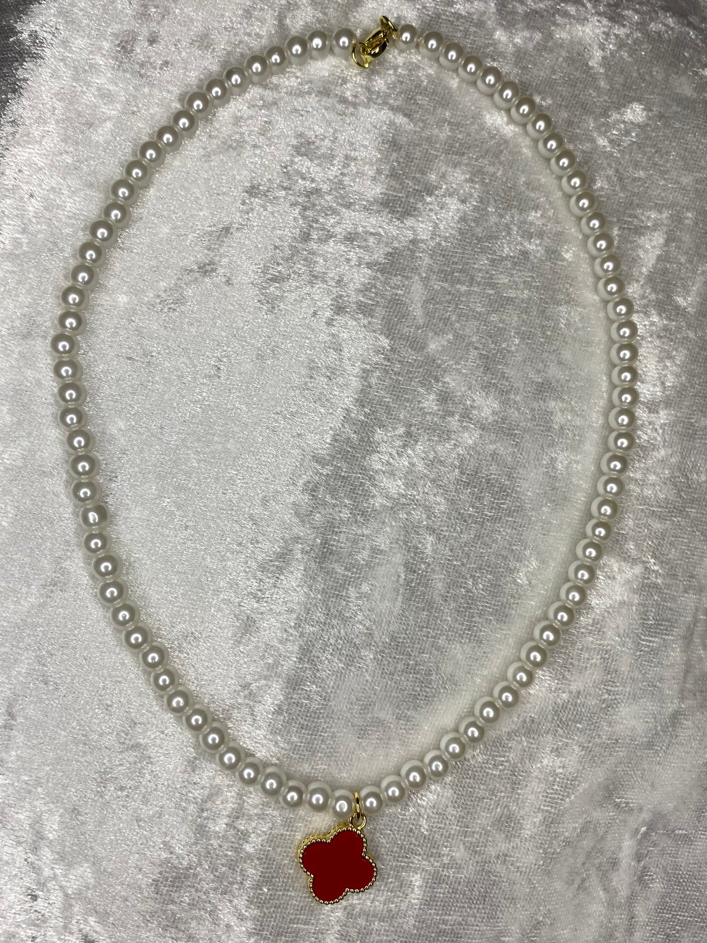 CLV pearl necklace