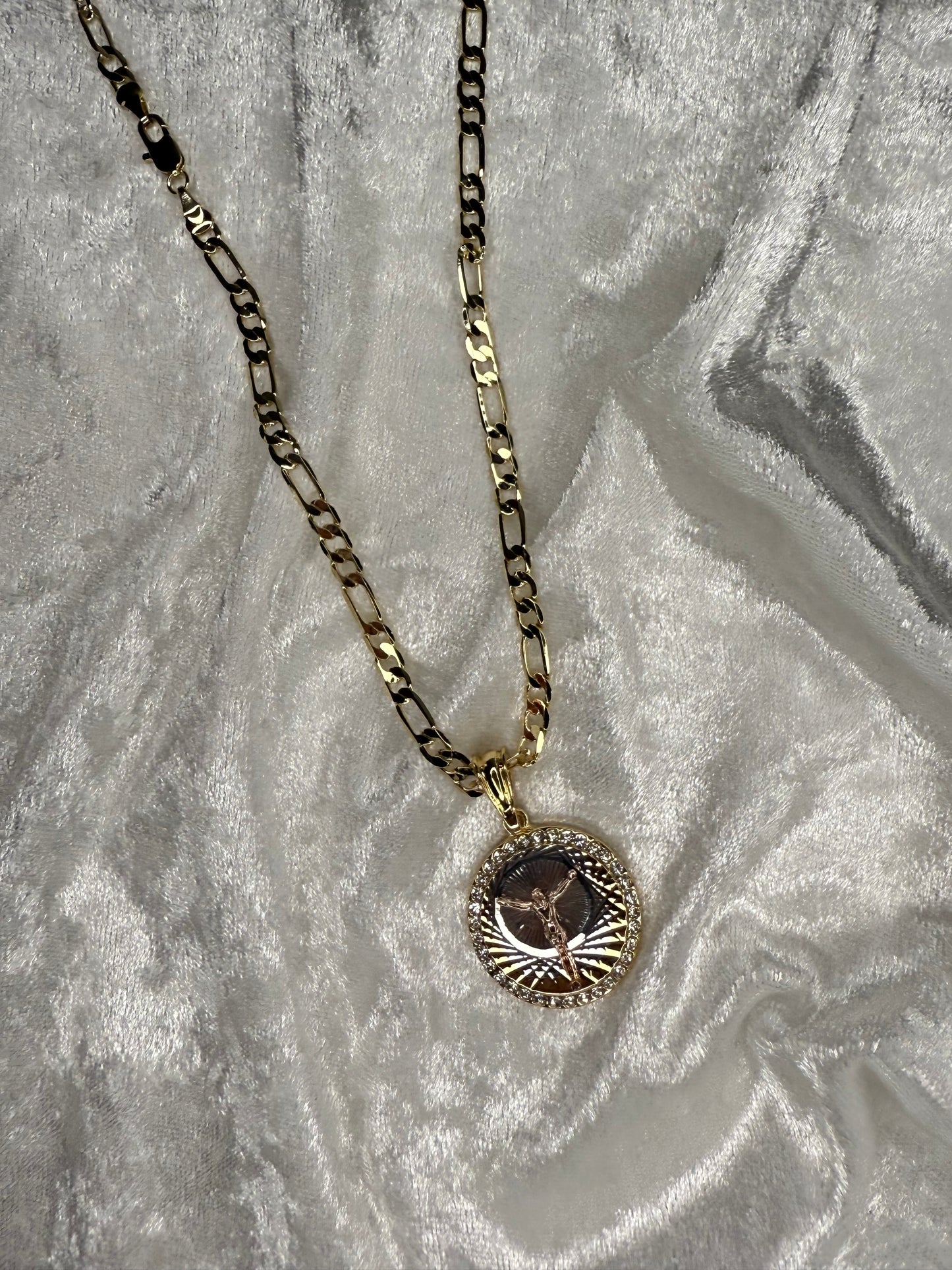 Jesús necklace