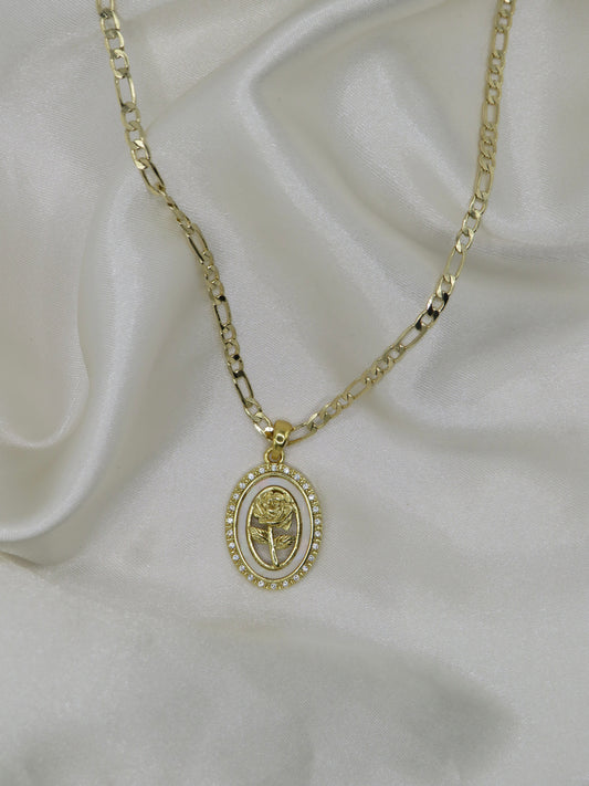 Oval rose necklace